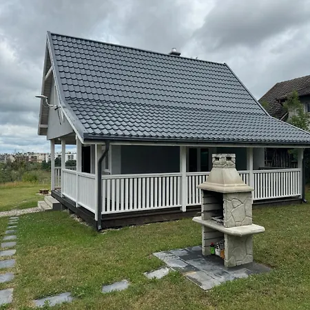 Mazurskie Wzgorze - Caloroczne 펜션 오스트로다